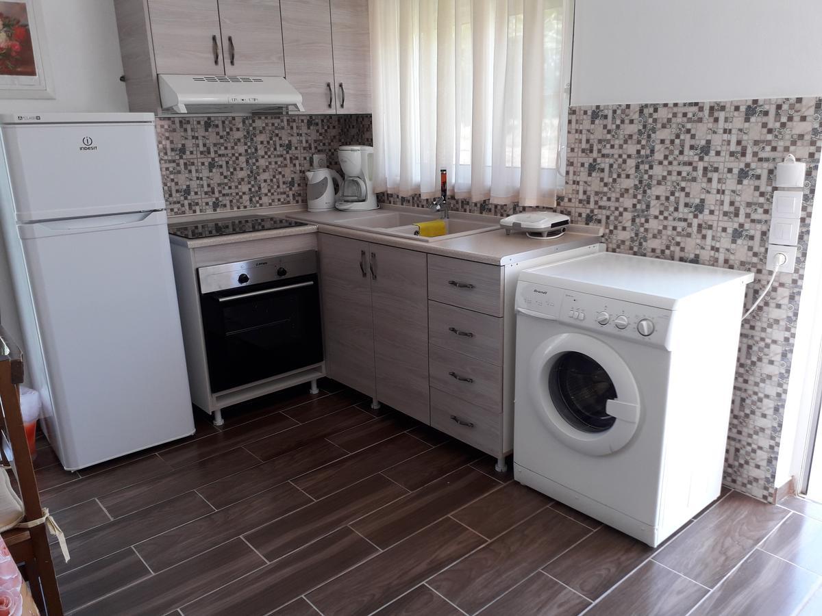 Petasos Apartments 1 Jenadi Zewnętrze zdjęcie