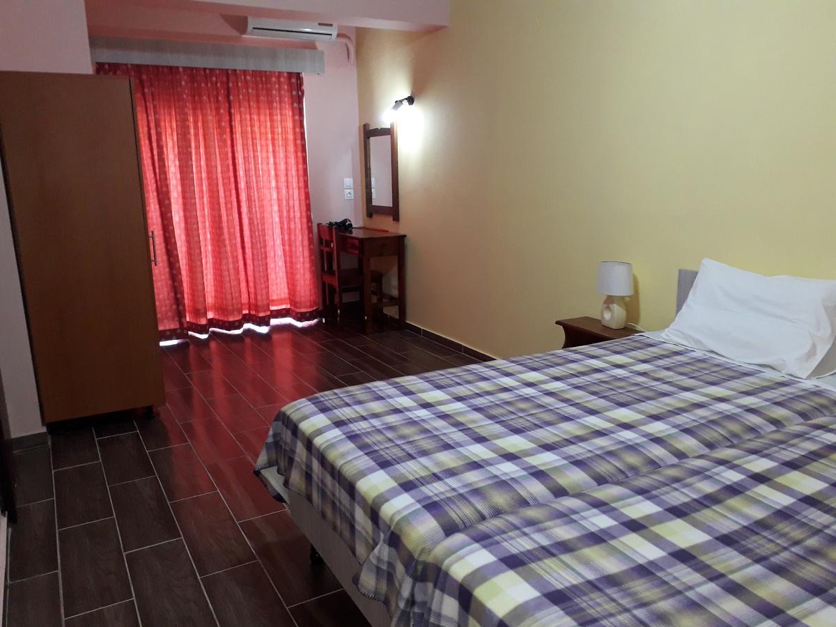 Petasos Apartments 1 Jenadi Zewnętrze zdjęcie