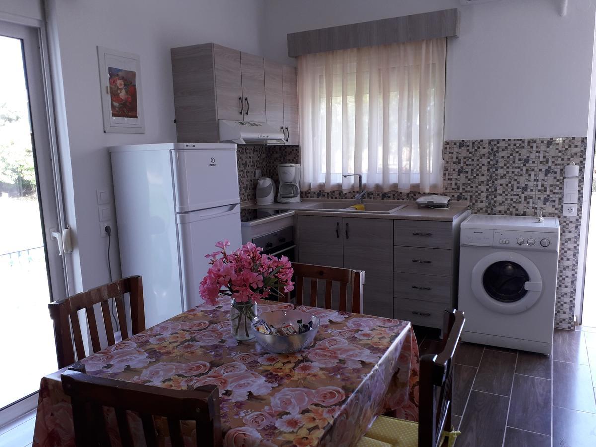 Petasos Apartments 1 Jenadi Zewnętrze zdjęcie