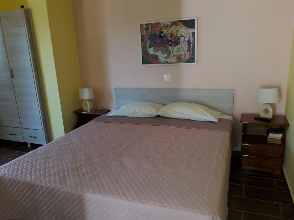 Petasos Apartments 1 Jenadi Zewnętrze zdjęcie